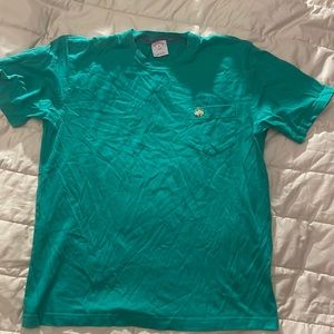 Green brooks brothers tshirt